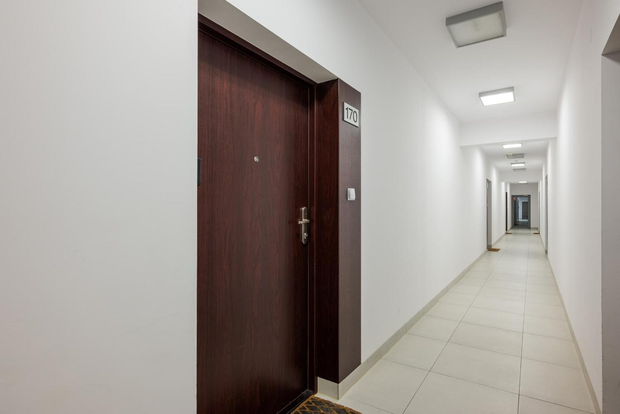 Belgradzka Ursynow 2-bedroom * Warsaw